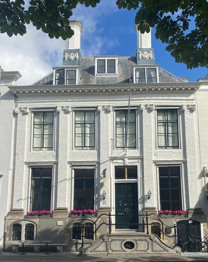 Logies Aan De Dam Hotell Middelburg Exteriör bild
