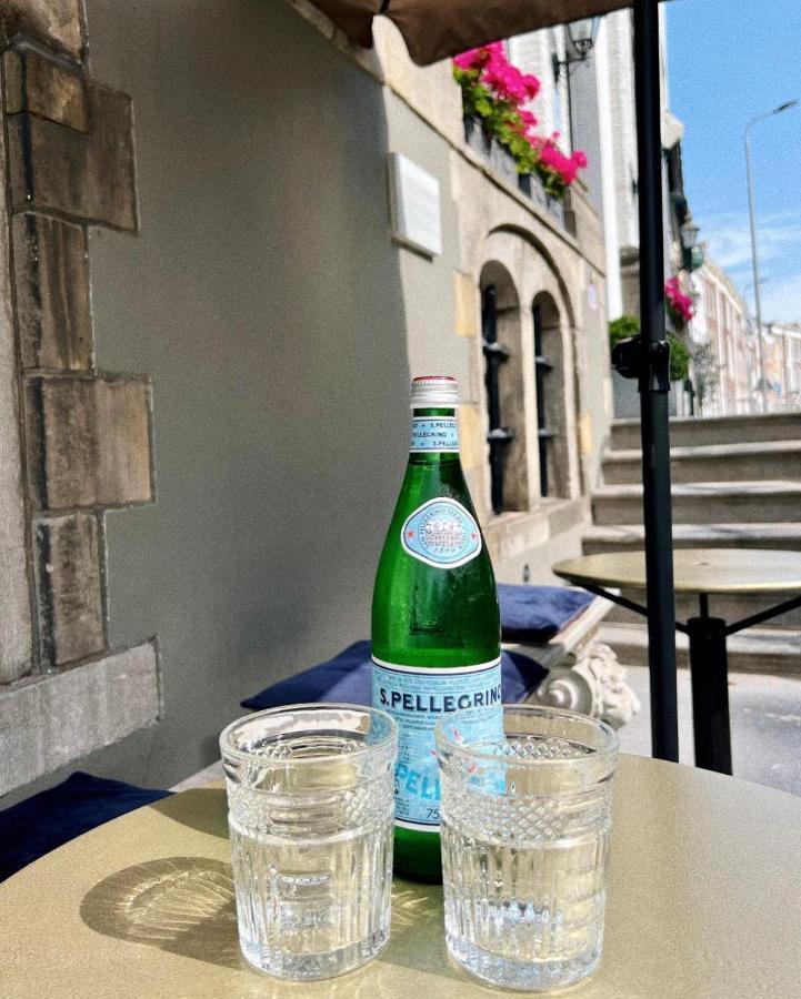 Logies Aan De Dam Hotell Middelburg Exteriör bild