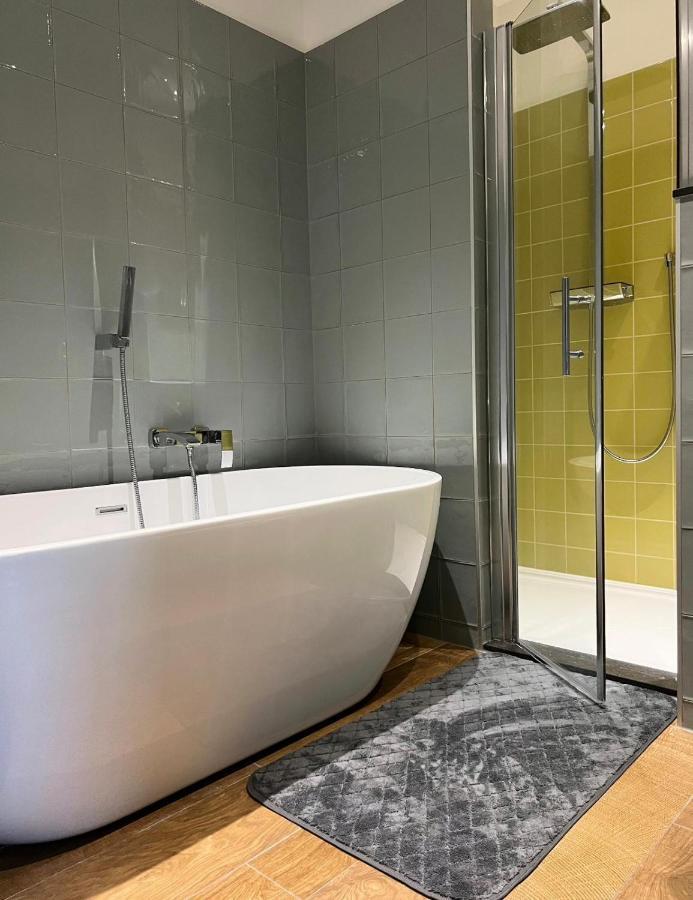 Logies Aan De Dam Hotell Middelburg Exteriör bild