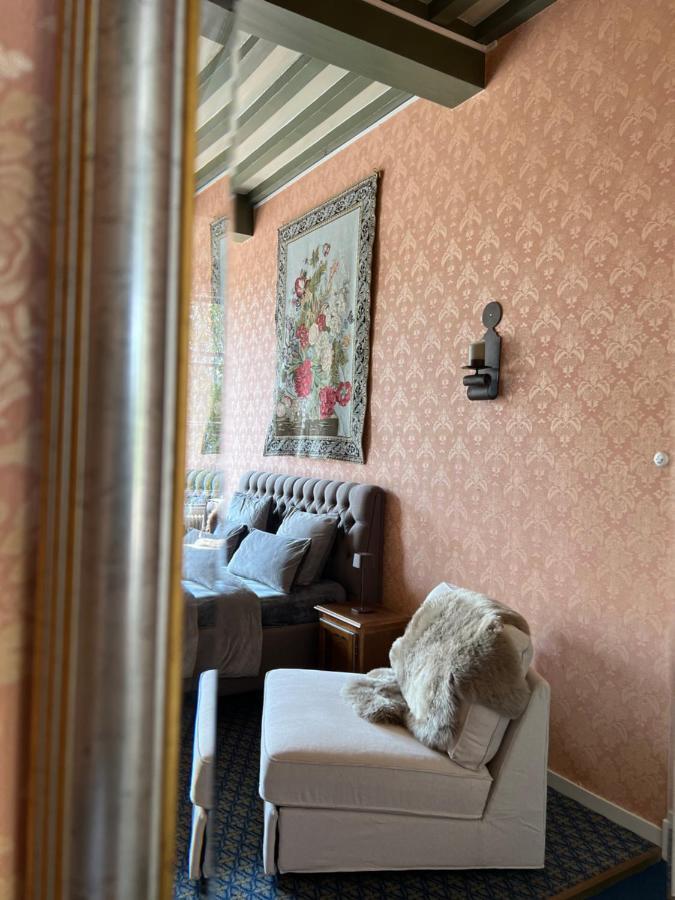 Logies Aan De Dam Hotell Middelburg Exteriör bild